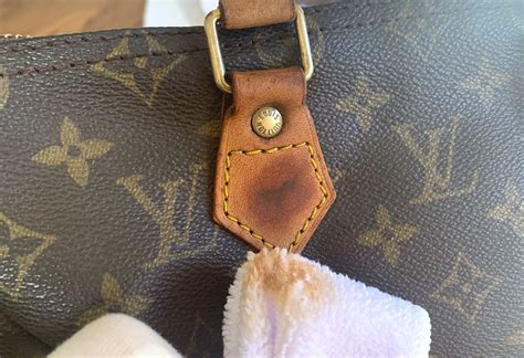 how to clean Louis Vuitton purses